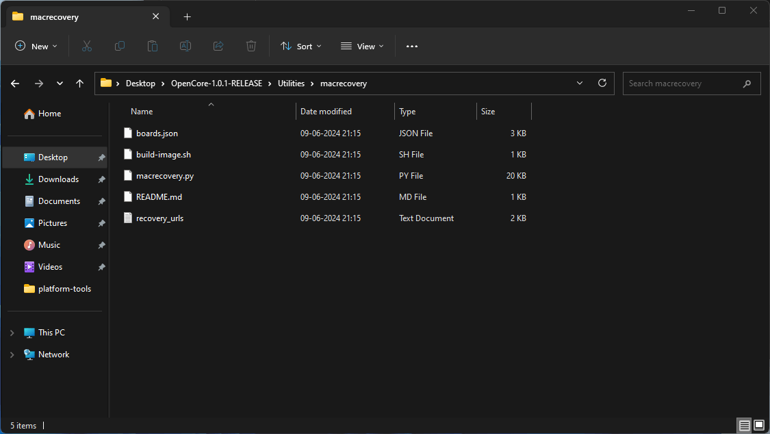 Make macOS Bootable USB on Windows: A Step-by-Step Guide 1 macrecovery-folder-kextcache-macOS bootable